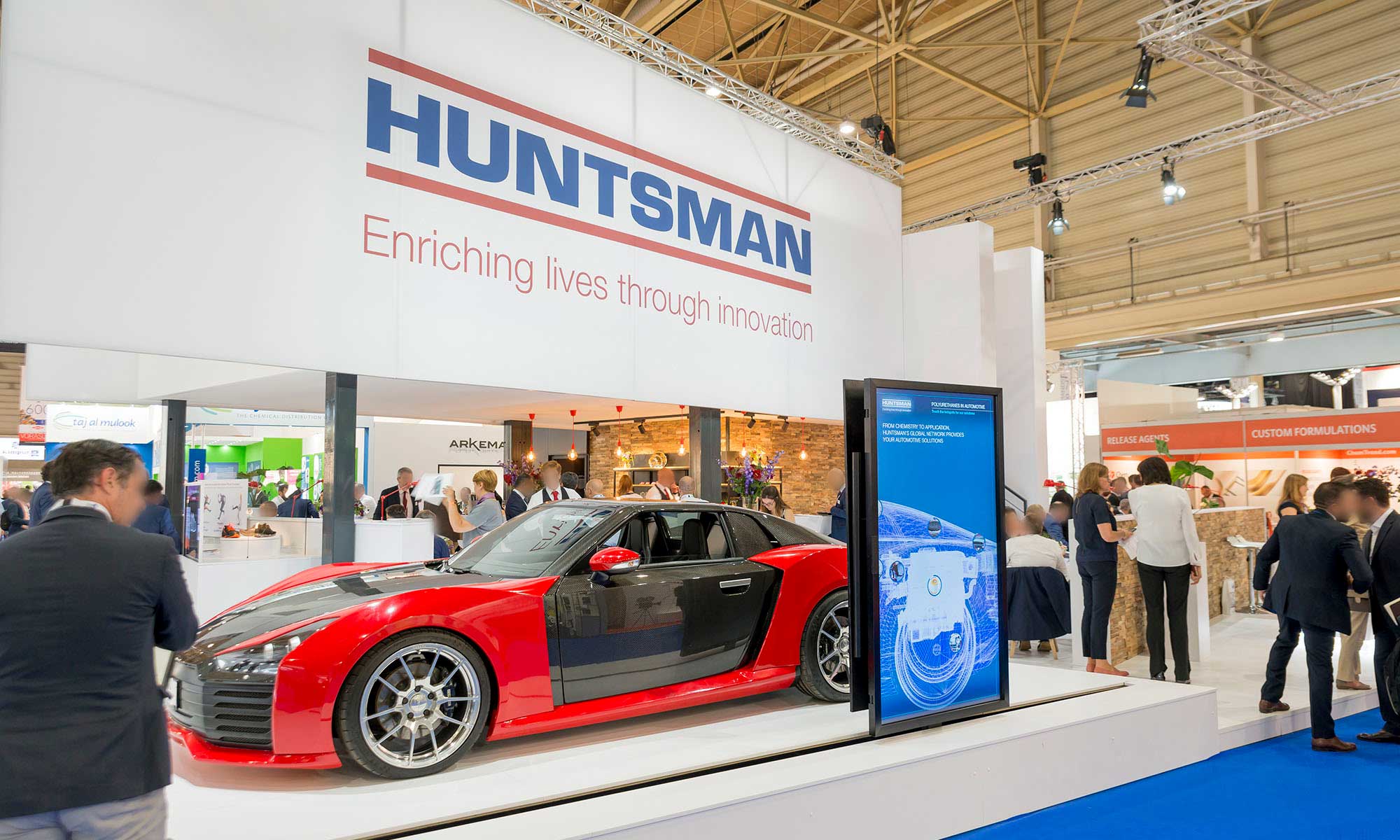 Dark Grey World - H8untsman UTECH Exhibition